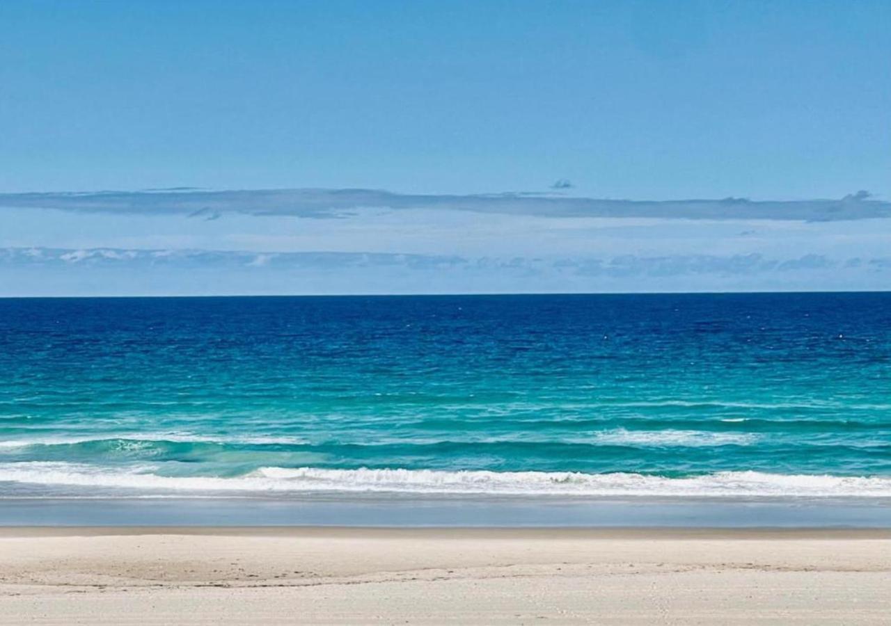 Tessa'S On The Beach Gold Coast Esterno foto