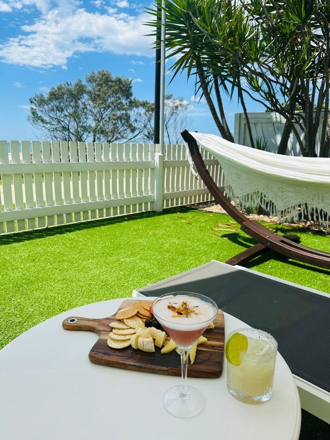 Tessa'S On The Beach Gold Coast Esterno foto